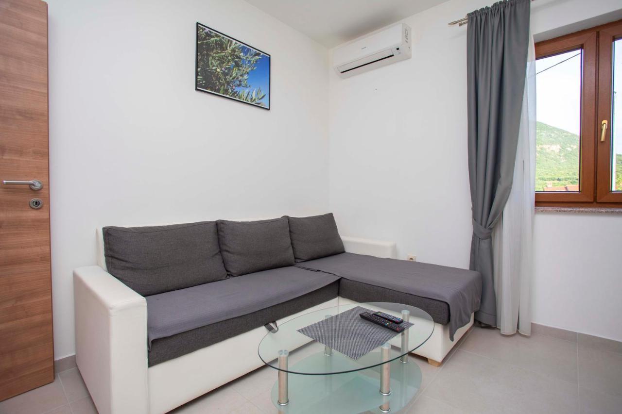 Apartmani Marica Plomin Exterior foto